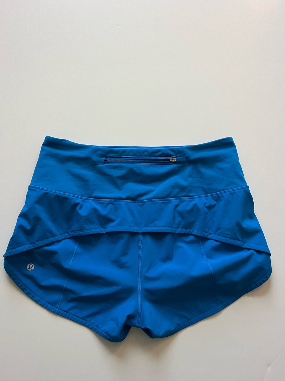lululemon athletica Speed Up High-Rise Lined Shorts 2.5-Poolside-Size 6 - Picture 2 of 6